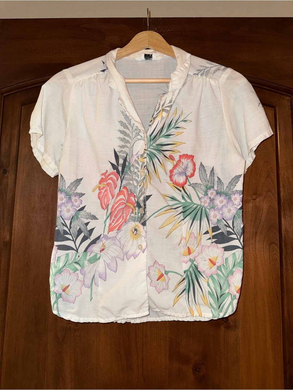 Vintage C.C. Nycuman White Tropical Floral Button-Up Blouse | Fits XS-S